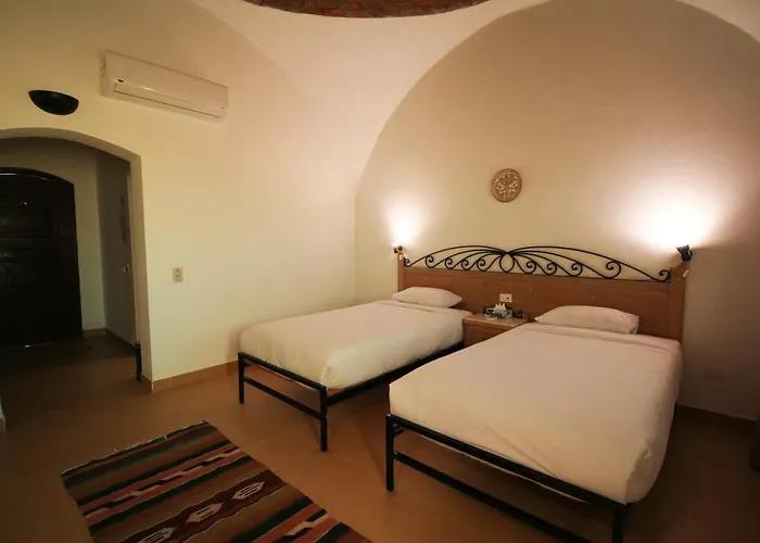 Wadi Lahami Village مكان تخييم Abū Ghuşūn